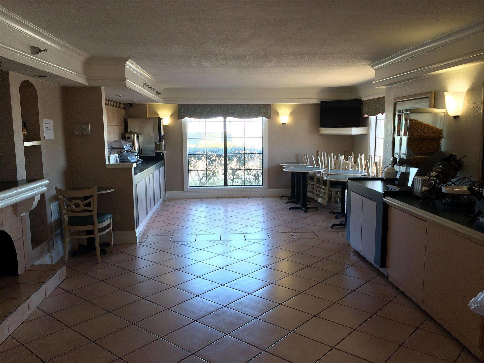Hemp Inn Oklahoma City South Экстерьер фото